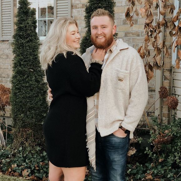 Meet your Posher, Leah - Picture 1 of 1